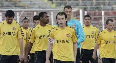 Ботев (Пд) зарадва България, "жълто-черен" ураган отвя казахстанци Ботев (Пд) зарадва България, "жълто-черен" ураган отвя казахстанци