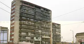 Наклоненият блок „Русия“ будува цяла нощ заради Вранча