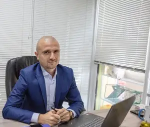 Светлозар Димитров