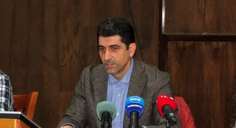 Илиан Милев