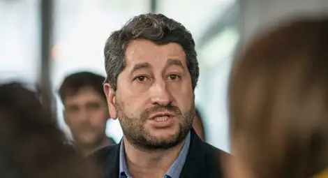 Христо Иванов: Всички ще трябва да направим отстъпки за правителство с третия мандат Христо Иванов: Всички ще трябва да направим отстъпки за правителство с третия мандат