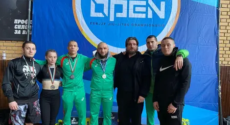 &bdquo;Русе файт&ldquo; с титла и четири вицетитли на граплинг