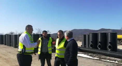 10 км от &bdquo;Хемус&ldquo; ще са готови предсрочно през есента