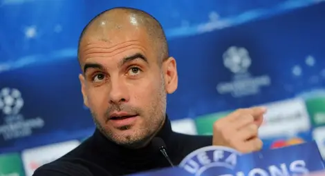 Гуардиола към журналист: Ще те черпя бира, ако Руни не играе Гуардиола към журналист: Ще те черпя бира, ако Руни не играе