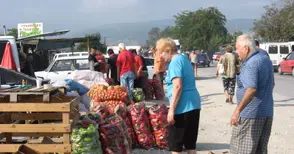 Тържищните цени падат с 0,46 на сто за седмица