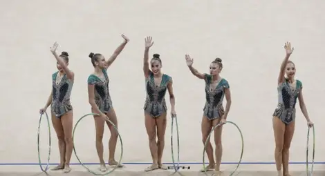 Ансамбълът е световен шампион на обръчи