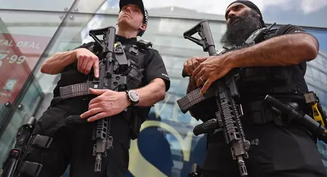 23-годишен е атентаторът от Манчестър