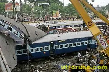 Два влака се сблъскаха във Виена