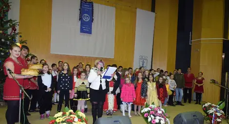 Песни и танци на шест народности напомниха космополитния дух на Русе