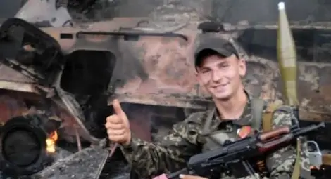 Опълченци плениха с моторна резачка украински БТР