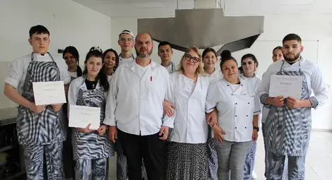 &bdquo;Сладкарска магия&ldquo; в Гимназията по туризъм в Русе