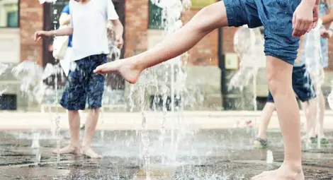 Продължават горещините, прохлада само в планините и по морето