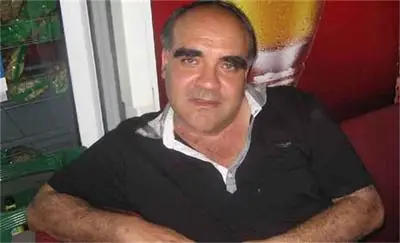 Обискират коли на лекари по сигнал на шизофреник, че крият контрабандни цигари