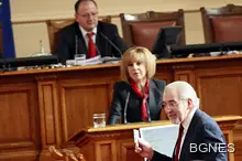 Народното събрание прие на първо четене промени в състава на ЦИК