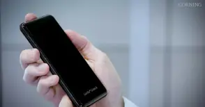 Ново защитно стъкло пази смартфона два пъти по-добре