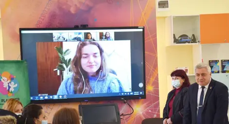 Русенският университет в нов международен проект за игрова терапия  при деца