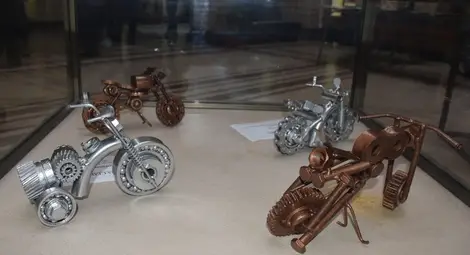 Стари автомобилни части се превърнаха в модерно изкуство