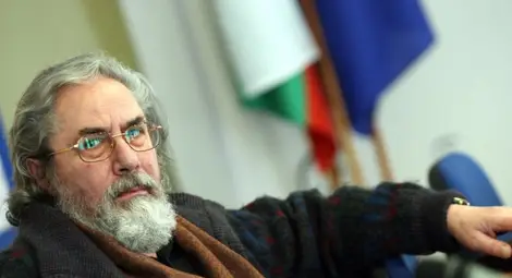 In memoriam: Една година без маестро Никола Гюзелев In memoriam: Една година без маестро Никола Гюзелев