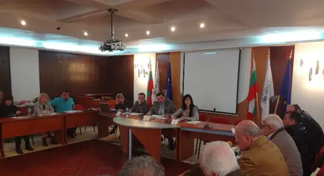 Eлектронна система ще уведомява пчеларите за пръскания