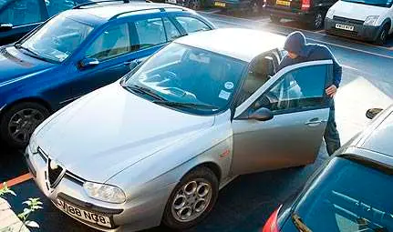 Втора серия кражби на коли в сезона на скъпата баничка в София Втора серия кражби на коли в сезона на скъпата баничка в София