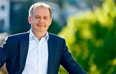 Оперираха словашкия президент