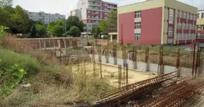 Фалит анулира договора за изграждането на спортен комплекс в училище „Васил Левски“