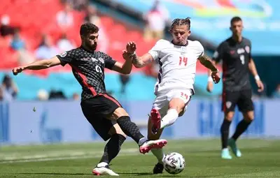 УЕФА не отрича, че може да премести от Лондон в Будапеща финала на Евро 2020