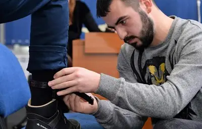 250 гривни и джипиес устройства ще следят осъдени и под домашен арест