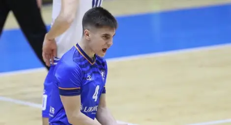Русенски волейболист е най-добрият либеро в елита Русенски волейболист е най-добрият либеро в елита