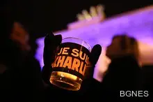 Лозунгът Je suis Charlie стана стока