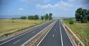 Саботаж или амбициозен проект? Столична фирма с проект за конкурентно трасе на магистрала Русе-Търново