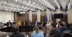 Новите налози: Данъкът за едностаен във „Възраждане“ от 32 става 66 лева, такса смет расте от 23 на 30 лева