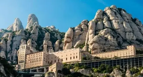 Нацистка Германия наистина издирвала Свещения граал Нацистка Германия наистина издирвала Свещения граал