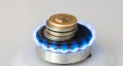 Цената на природния газ за септември почти без промяна, за октомври КЕВР предвижда