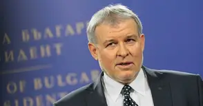 Новият шеф на СДС Румен Христов: Искам да върна партията към корените й