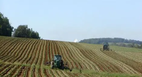 Стартираха теренните проверки на нивите за кампания 2017