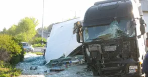 Неопитен румънец засипа със стъкла кръговото пред Свободна зона