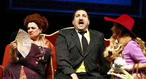 &bdquo;Шоуто на Канала&ldquo; и &bdquo;Пълна лудница&ldquo; се обединяват на русенска сцена