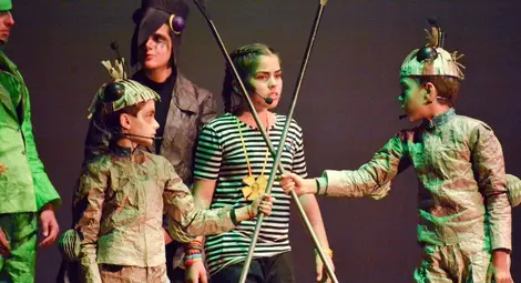 Героите от &bdquo;Ани в царството на цветята&ldquo; оживяват тази вечер пред общината