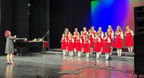 С празничен концерт хор "Дунавски вълни" изпрати много успешен творчески сезон
