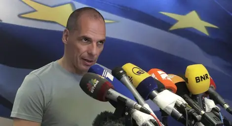 Варуфакис: Би било интересно, ако ме обвинят в държавна измяна