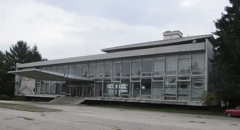 Край на лупингите - Русе  получава летището в Щръклево