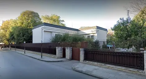 Пенчо Милков: Общинският съвет може да  промени статута на руското консулство