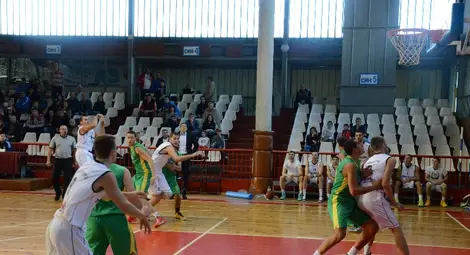 Баскетболистите губят с две точки спечелен спаринг в Плевен