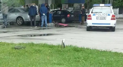 Съпругът удушил съпругата си и направил опит да се самоубие