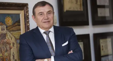 Вълканов: Хората в туризма не достигат, защото не им плащаме достатъчно Вълканов: Хората в туризма не достигат, защото не им плащаме достатъчно