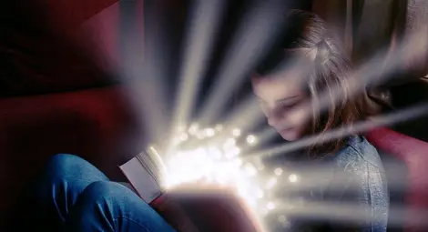 Една достъпна и ефективна терапия: Срещу стрес и безсъние с книга в ръка