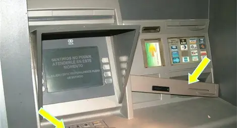 US агенти ловят наша банда да източва от сметки по $ 50 000 седмично