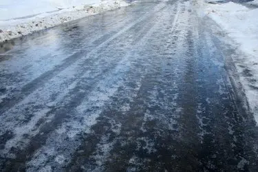 Община Русе предупреждава за поледици през днешния и утрешния ден Община Русе предупреждава за поледици през днешния и утрешния ден