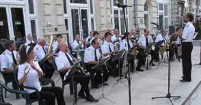 Биг Бендът с концерт пред Доходното всеки петък